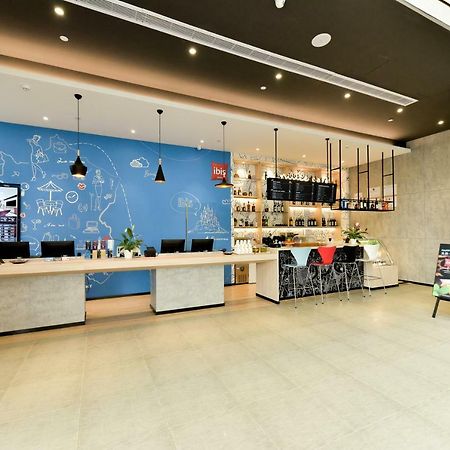 Ibis Guangzhou Pazhou International Exhibition Center Hotel Exterior foto